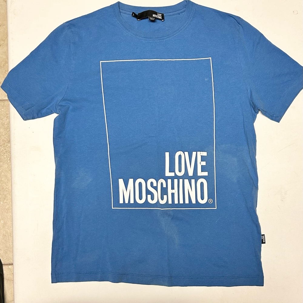 Distressed Love Moschino tee